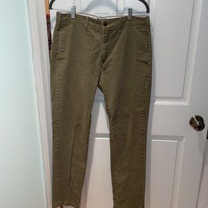 Olive green Levi’s chinos